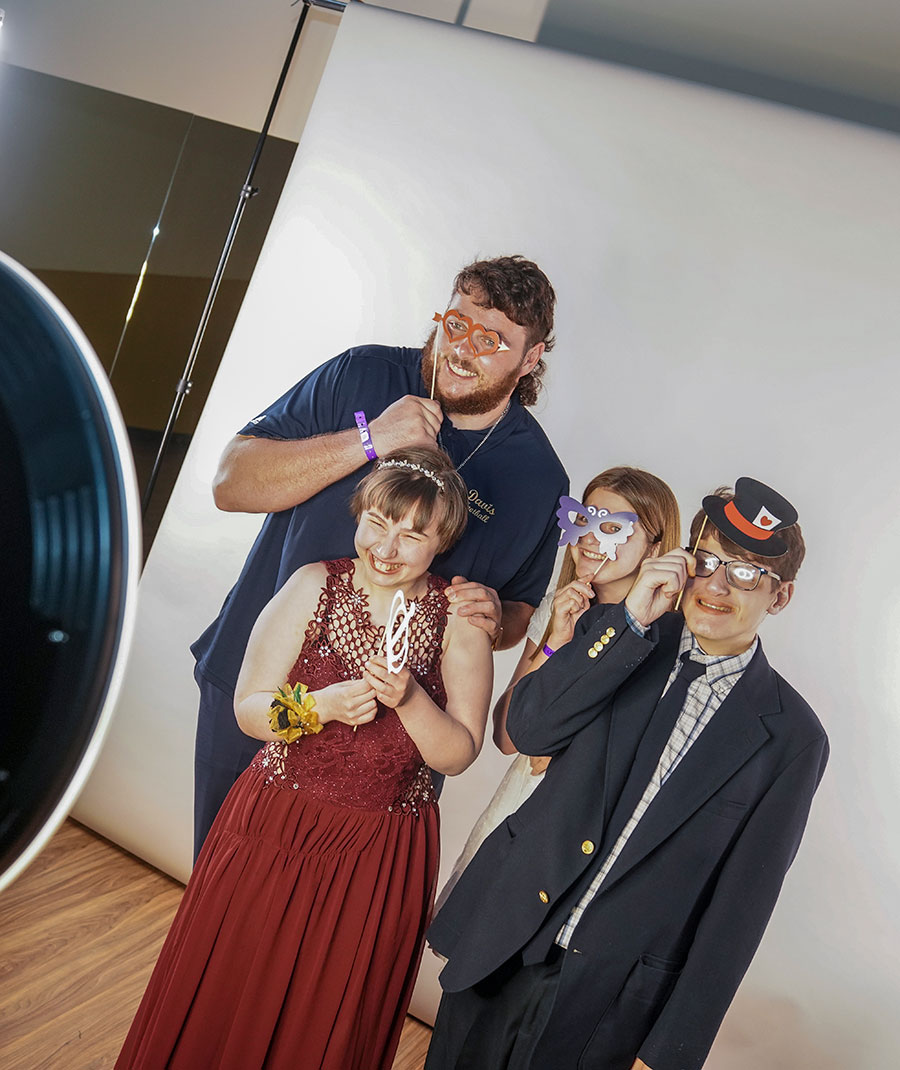 prom-main-web