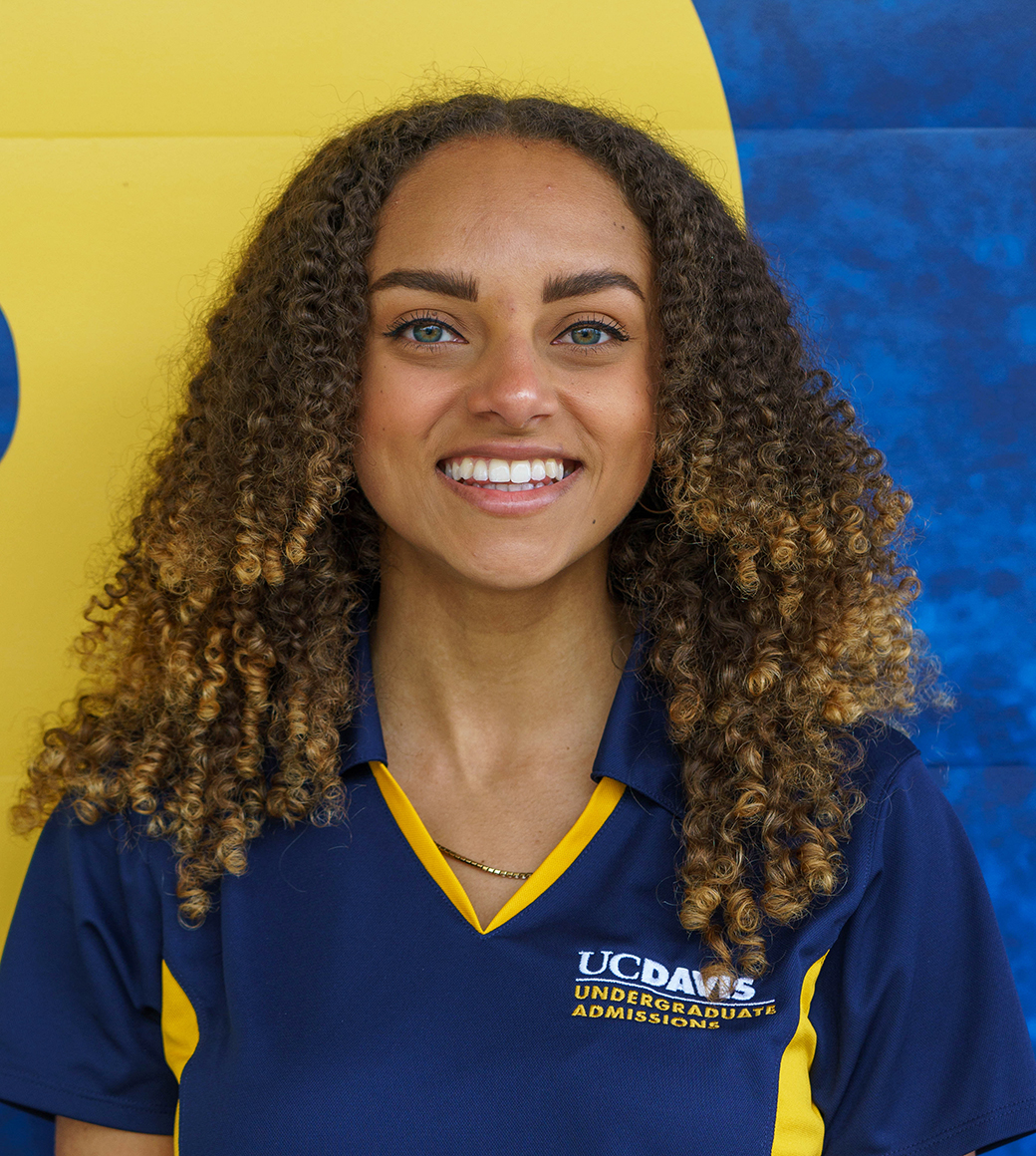 Photo portrait of UC Davis tour guide Kailyn Healey