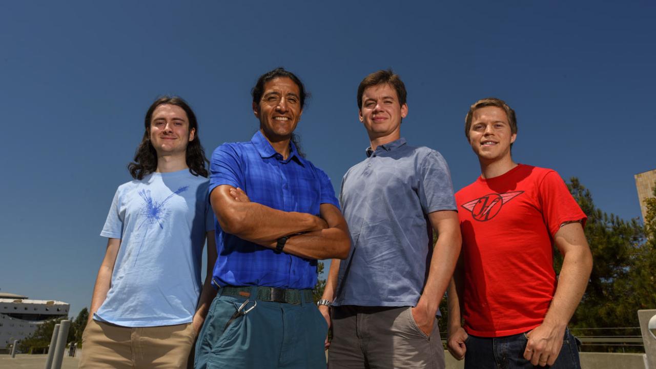 Manuel Corderon de la barca Sanchez and team