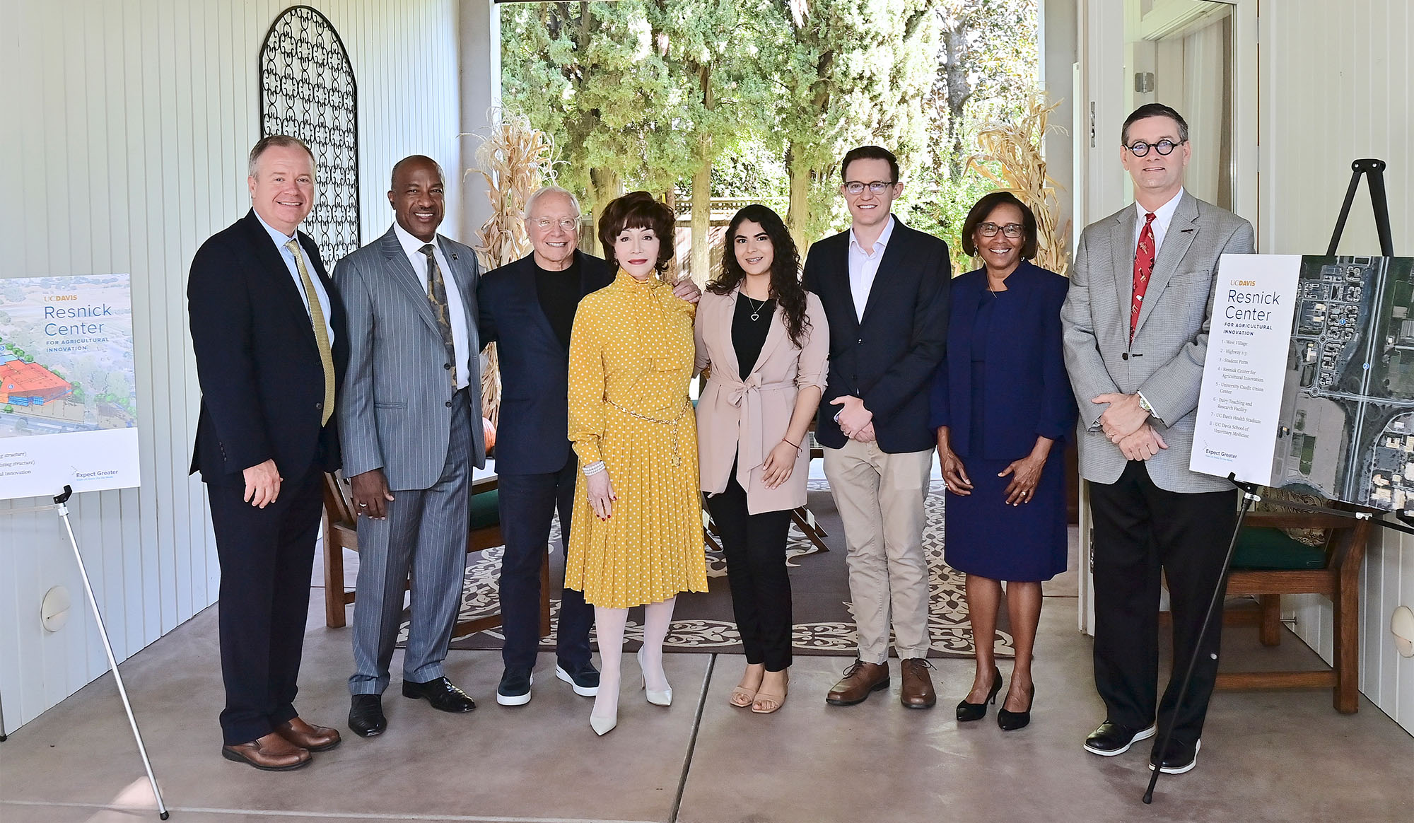 Group photo of people at Chancellor’s Residence.