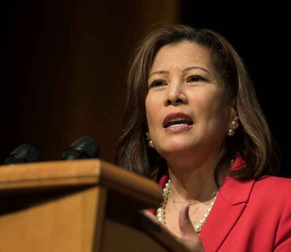 Tani Cantil-Sakauye at podium.