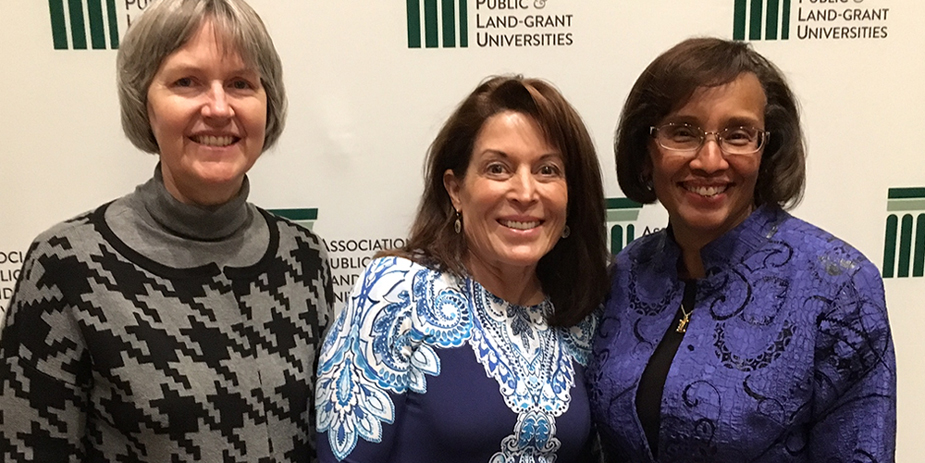 Susan Ebeler, Liz Applegate and Helene Dillard
