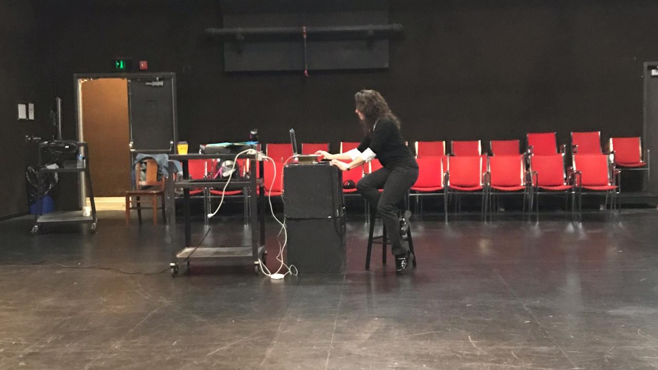 Michele Apri&ntilde;a Leavy teaching