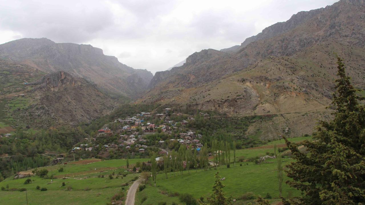 Zeytun in 214