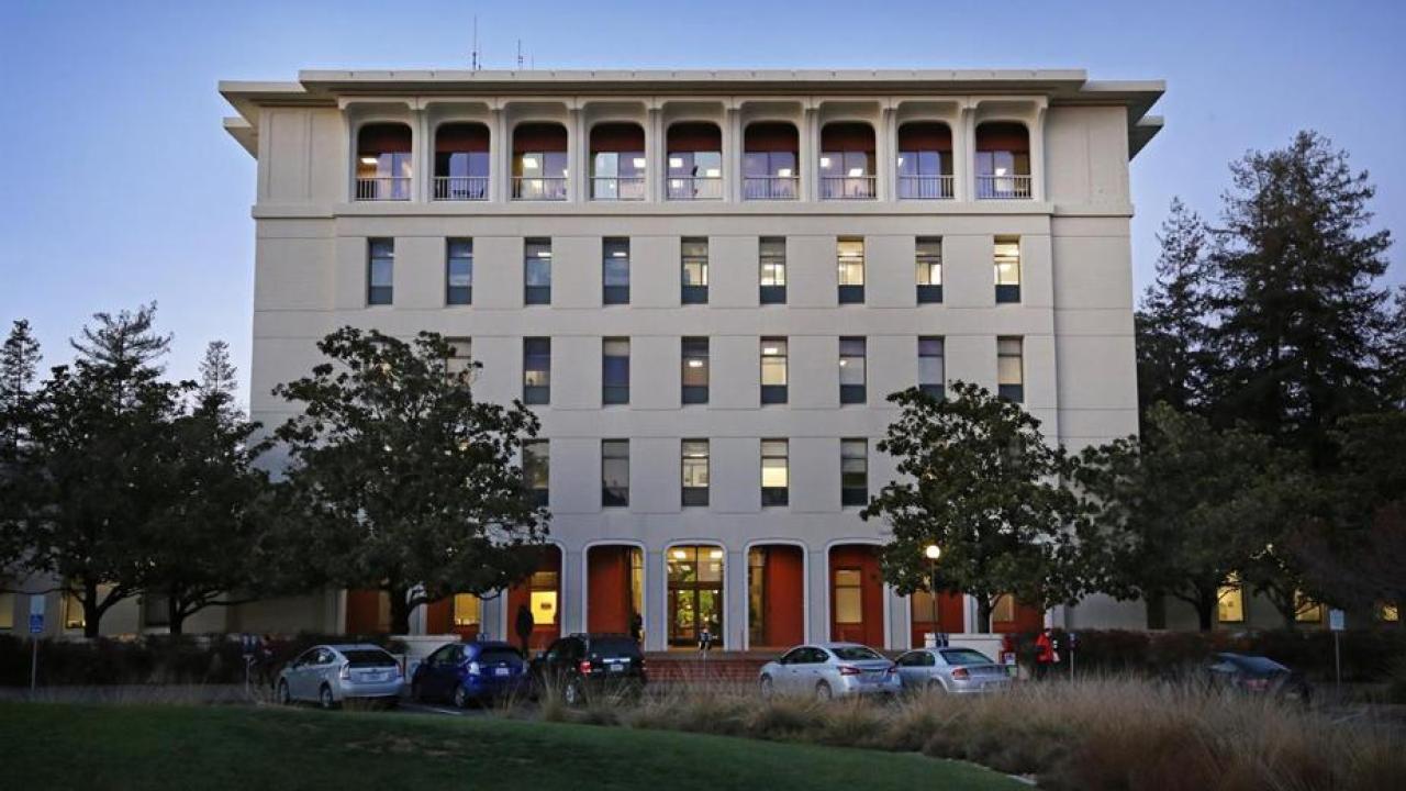 Photo of Mrak Hall.