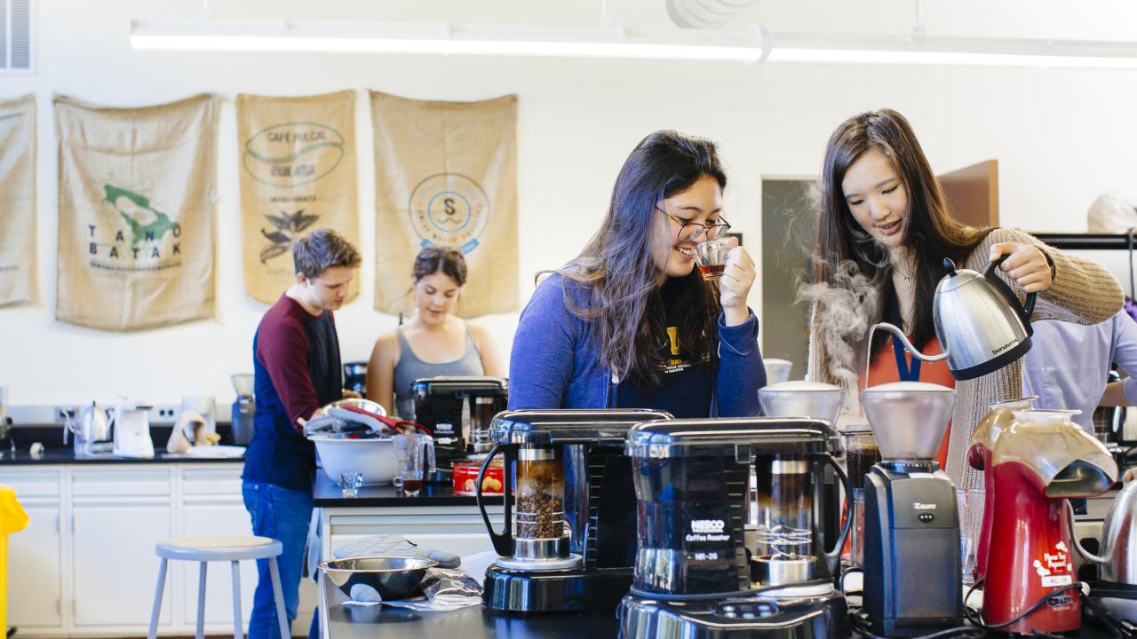 Students in UC Davis coffee class