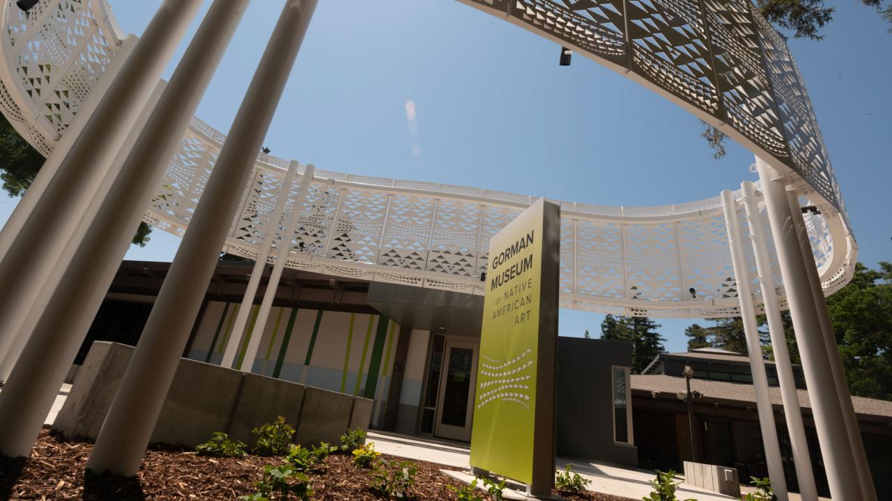 entrance to Gorman museum at UC Davisshowing artistic archway and front entrance to building