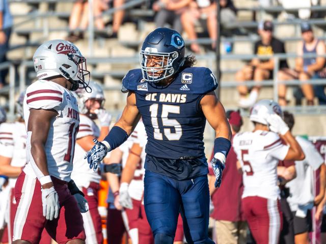 Teddye Buchanan with the UC Davis football team