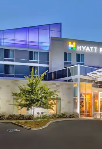 A hotel bulding exterior