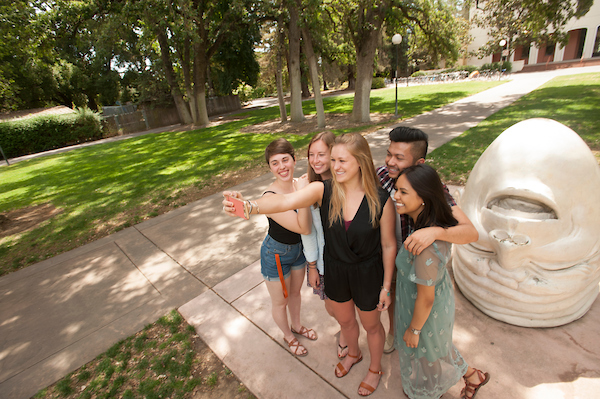 students and egghead